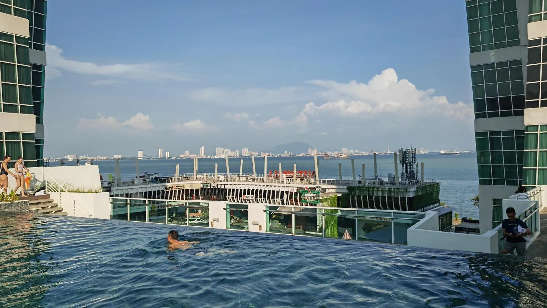 Maritime Cozy Suite @ Penang Georgetown Jelutong Apartment